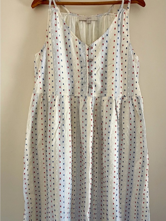 LOFT Dresses & Skirts - LOFT White Sleeveless Button-Front Midi Dress with Red & Blue Dot Motif